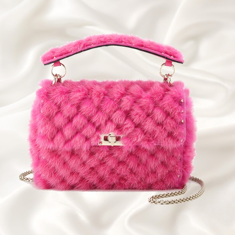 ヴァレンティノ VALENTINO