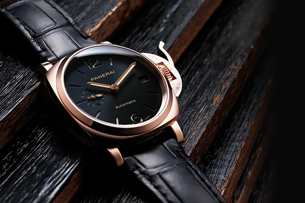 パネライ PANERAI