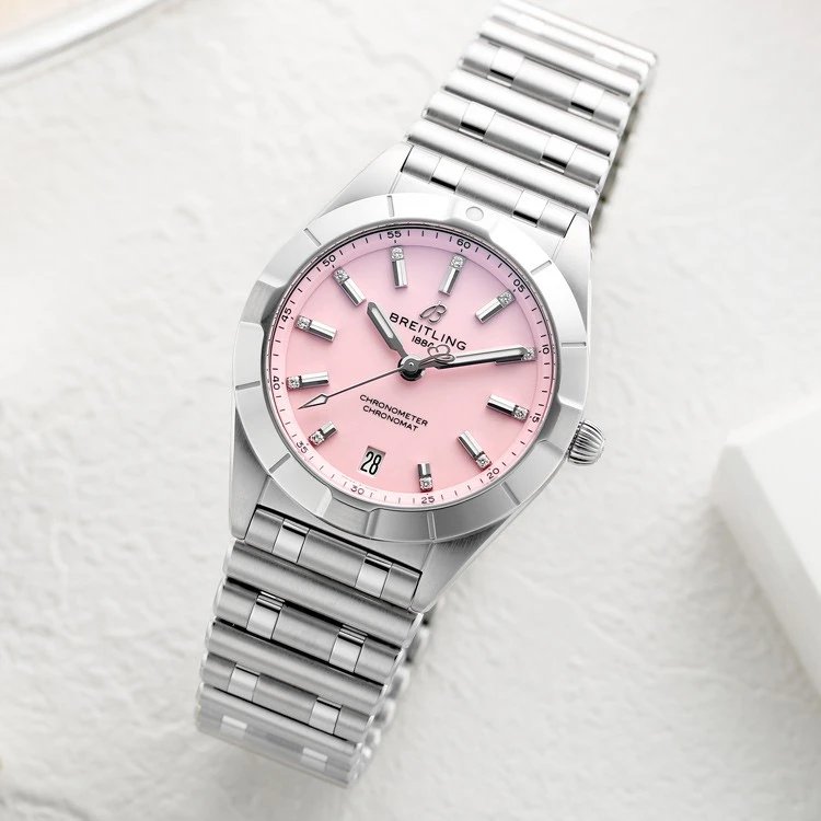uCgO BREITLING