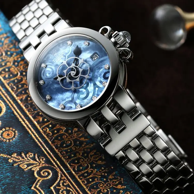 チューダー(チュードル) TUDOR