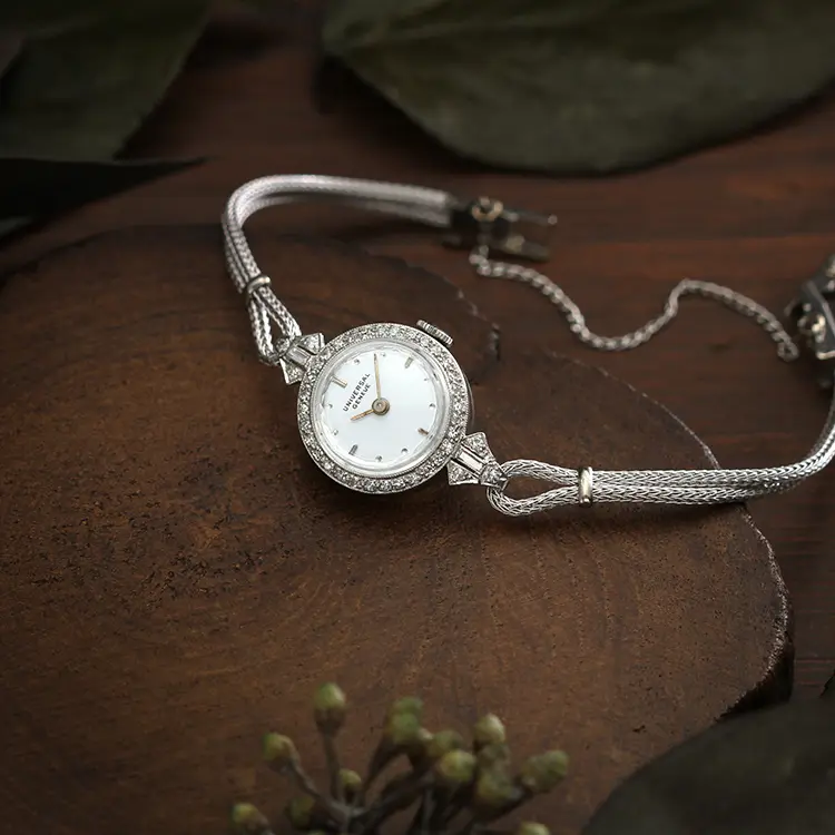 ユニバーサル ジュネーブ UNIVERSAL GENEVE