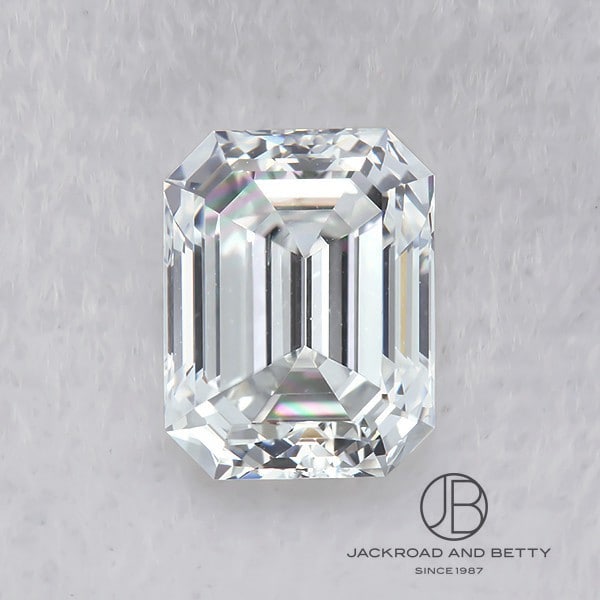 m[uh _Ch[X 2.04ct/F/VS1/EmeraldCut